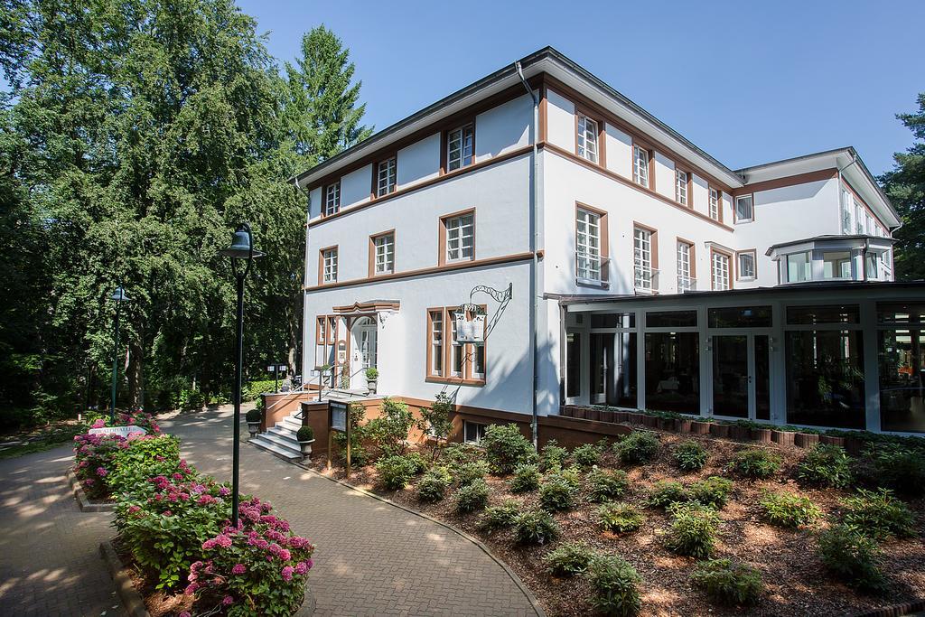 Hotel Waldhalle Molln Exterior photo
